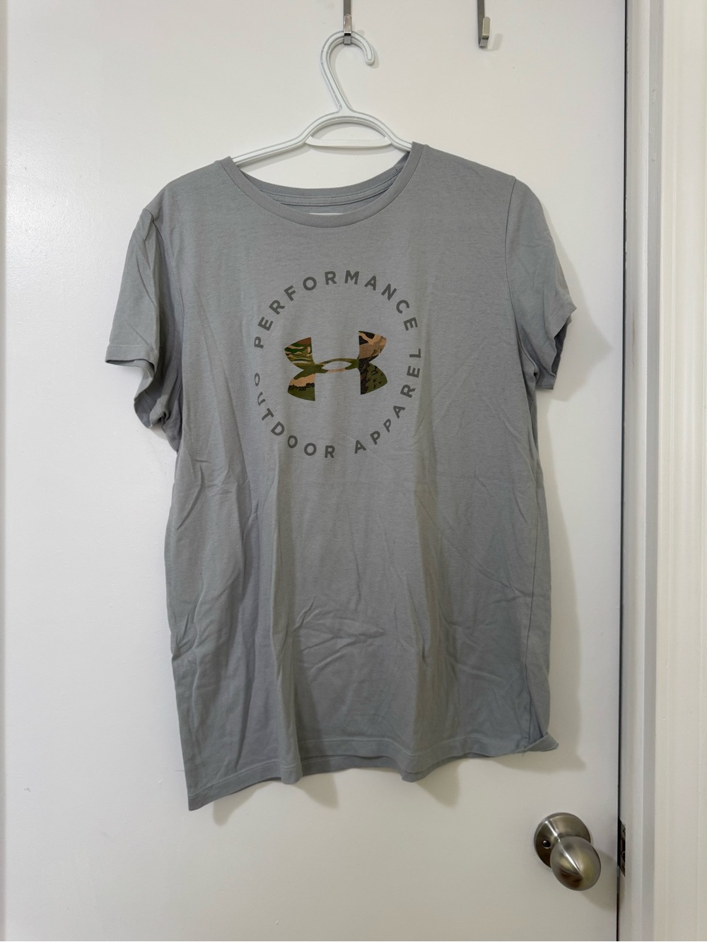 Under Armour Gray Short Sleeve Tee with Camo Logo